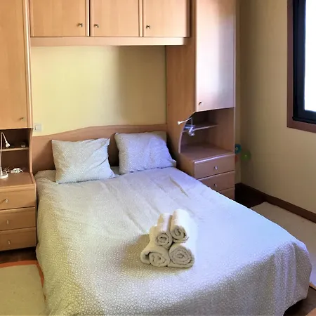 ヴィラ Apartment In Cangas Near Playa De Barra *
