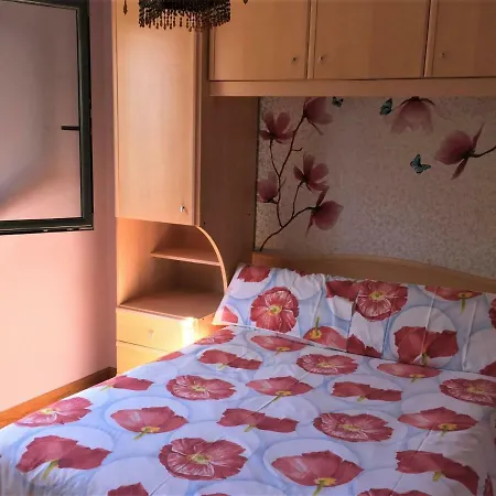 ヴィラ Apartment In Cangas Near Playa De Barra カンガス・デ・モラソ