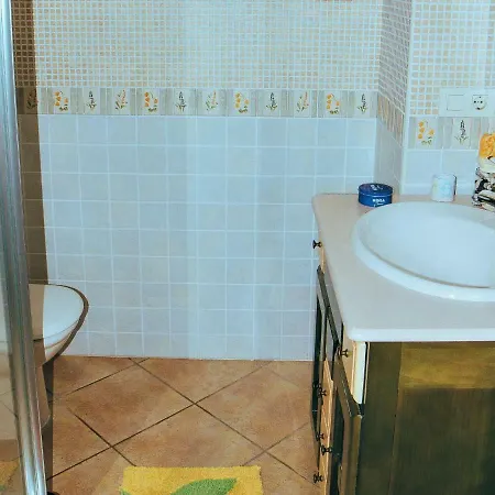 Apartment In Cangas Near Playa De Barra ヴィラ